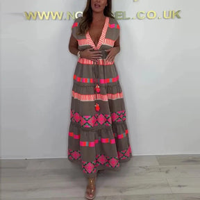 Vestido Luz - Plissado com Decote em V - CONFORTMAX